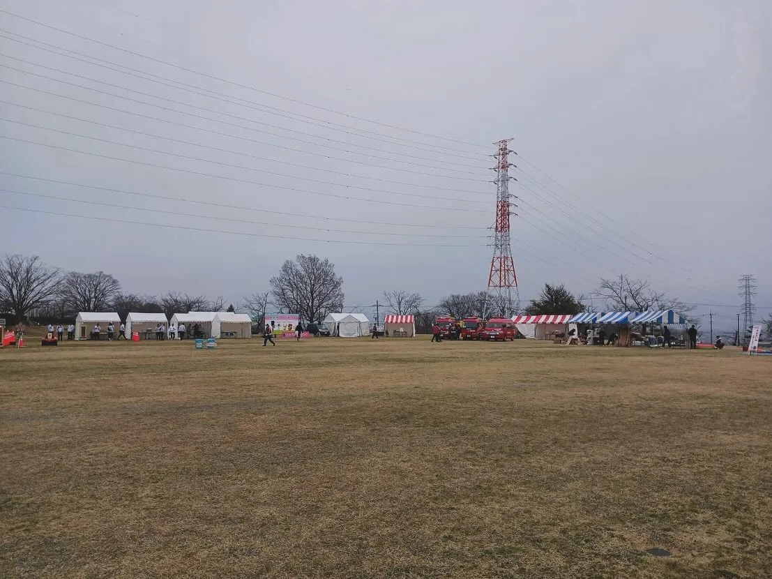 甲斐市にある広場にて桜祭りのイベント設営を行いました！！